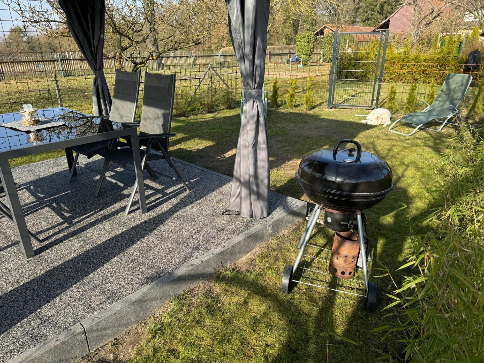 Ferienwohnung Am See Dillich - Eigener Garten - Ruhige Lage - Natur Vor Der Haustuer Borken  Esterno foto